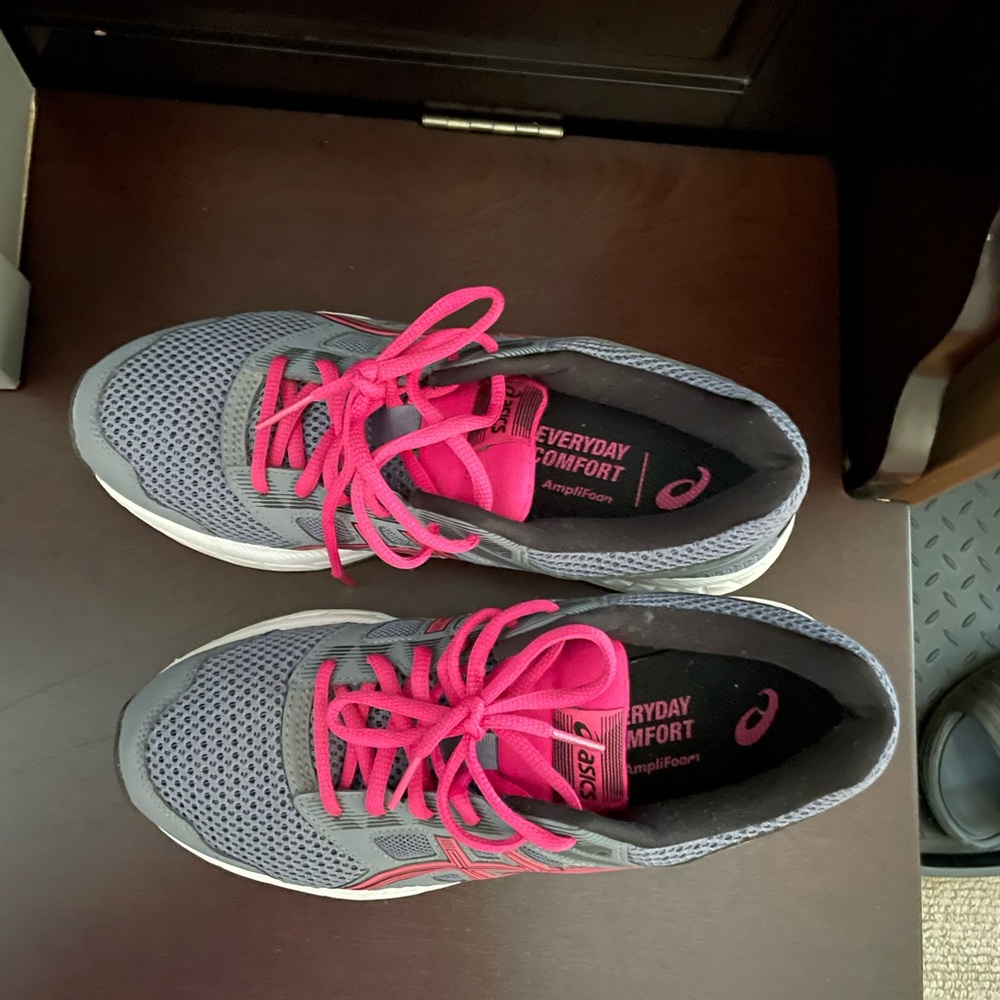 ASICS Women's Athletic Shoes in Gray and Pink